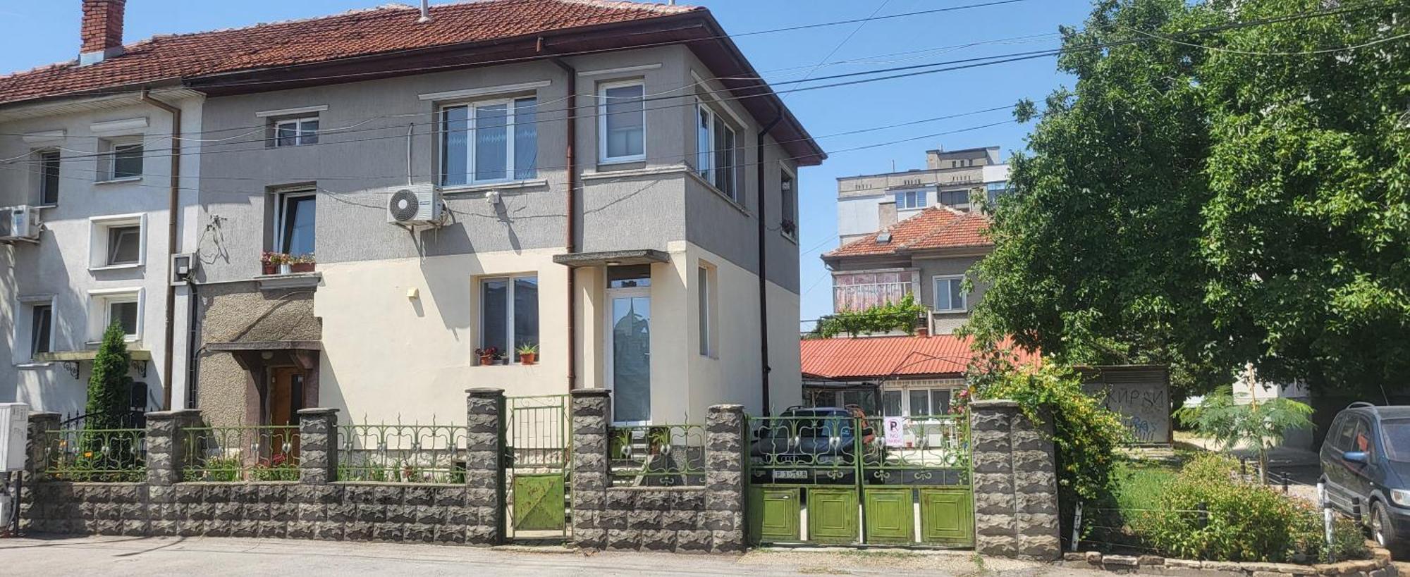 Апартамент За Гости Тара Ruse Exteriör bild